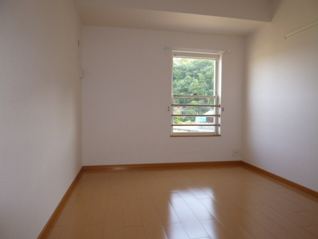 パラッツオ・クォーレＢの寝室|５.８帖