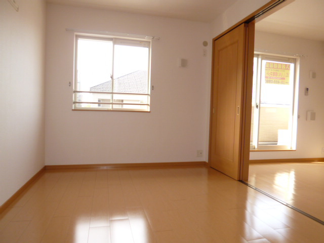 パラッツオ・クォーレＢの洋室|６帖