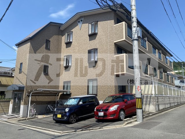 メゾン山下の外観