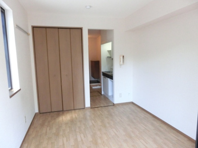 【洋室】 | 辰美ハイツ