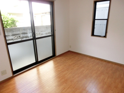 【洋室】 | 月見山サンハイム