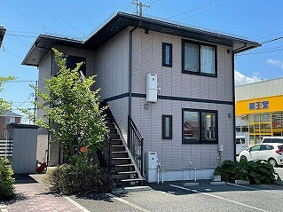 ラ・ペルラ下北沢