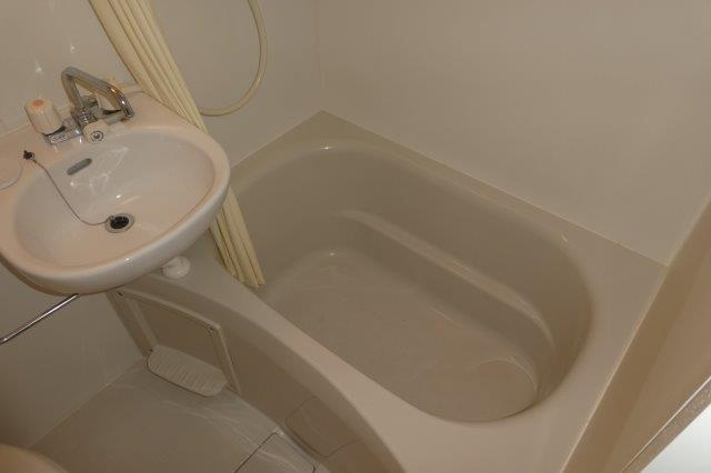 エステート中庄の浴室