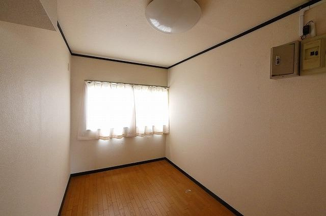 吉本店舗の内装