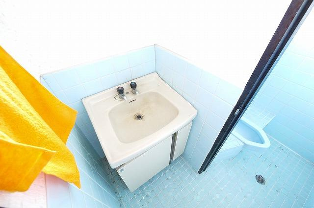 吉本店舗の内装