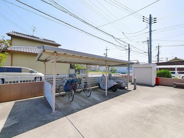 ラ・セゾンのその他共用部分|自転車置き場