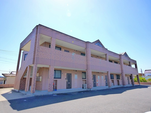 ラ・セゾンの外観