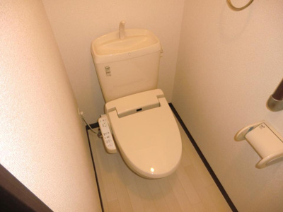 【トイレ】 | レオネクスト寺本 | 温水洗浄便座