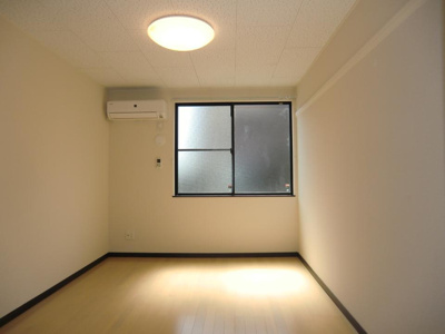 【内装】 | レオネクスト寺本 | 洋室