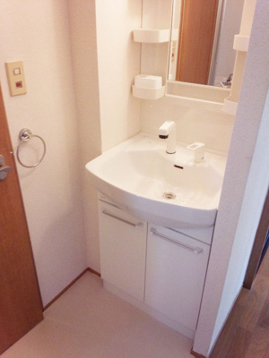 【独立洗面台】 | シティハイムロワール上甲子園(甲子園駅・春風小学校・上甲子園中学校区)