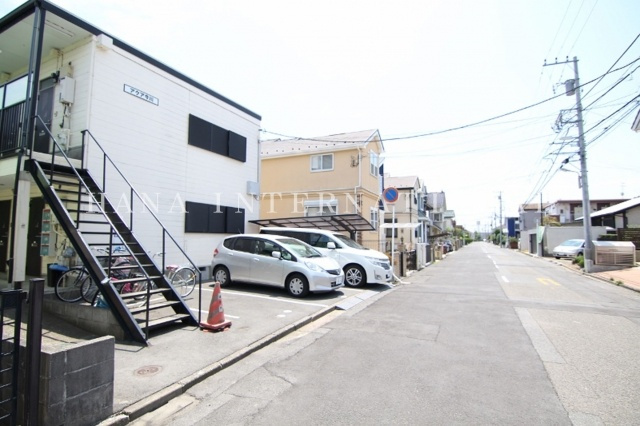 アクア今川の周辺