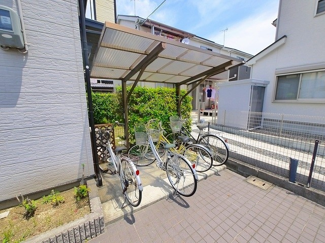 ドミール西長柄のその他共用部分|駐輪場