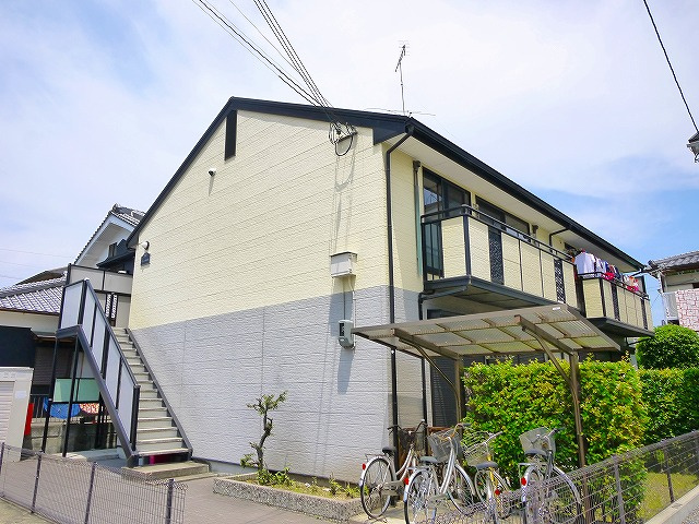 ドミール西長柄の外観|外観は落ち着いています