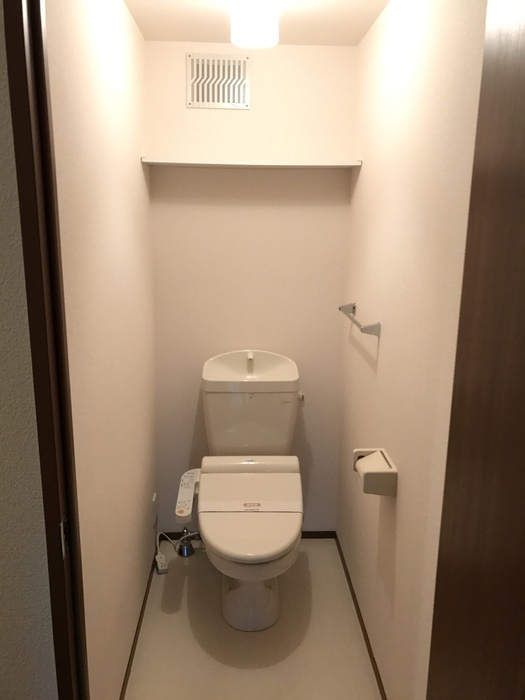 コンフォート上原田　A棟のトイレ