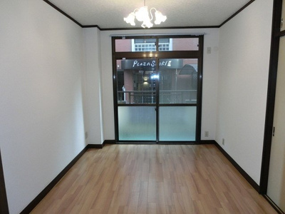 【洋室】 | プラザショウキ１ | 洋室にはエアコン付です