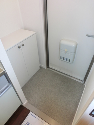 【玄関】 | カリエンテ | カリエンテ 　玄関