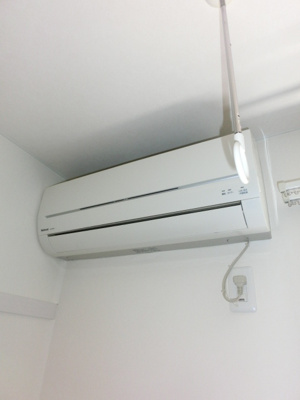 【設備】 | カリエンテ | カリエンテ　エアコン