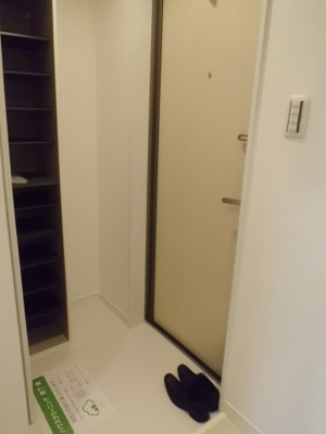 【玄関】 | シュエット鳳 | シュエット鳳