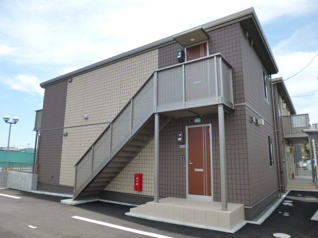 倉敷市真備町川辺のアパートの外観