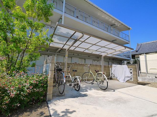 シャーメゾン田井庄のその他共用部分|自転車置き場
