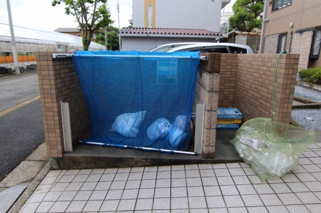 メゾンアルモニーのその他共用部分|メゾンアルモニーごみ置き場(^^)/