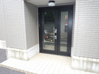 【エントランス】