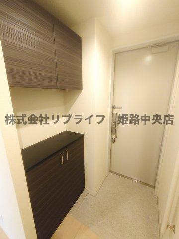 アルベージュ今宿の玄関