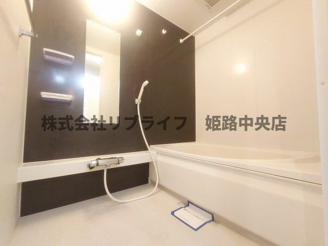 アルベージュ今宿の浴室