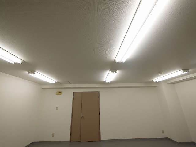 千曲ビルの内装