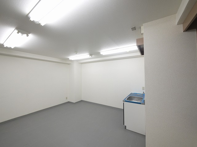 千曲ビルの内装