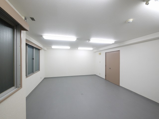 千曲ビルの内装