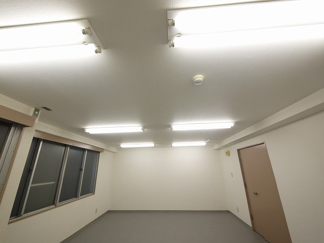 千曲ビルの内装