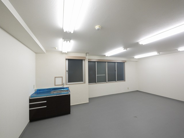 千曲ビルの内装