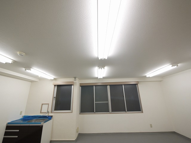 千曲ビルの内装