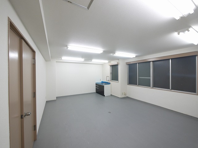 千曲ビルの内装