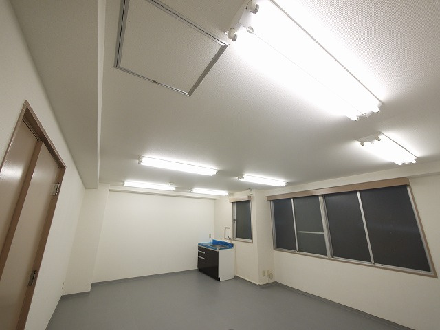 千曲ビルの内装