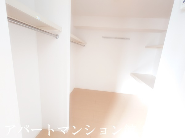 アモールⅤの収納