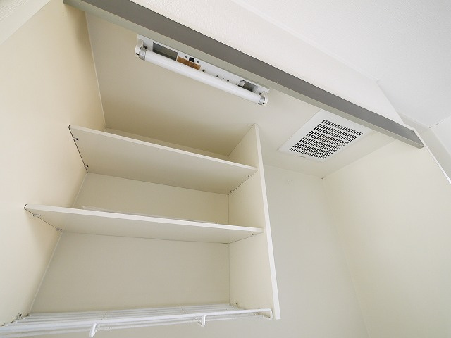 アミティ西大寺Ｐ８のキッチン