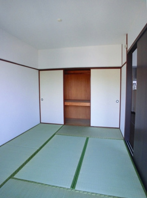 【寝室】 | 紙屋ビル