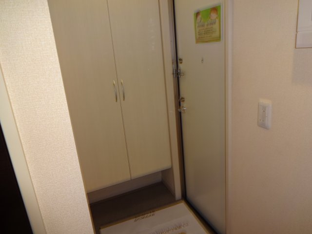 クローバーハウスの玄関
