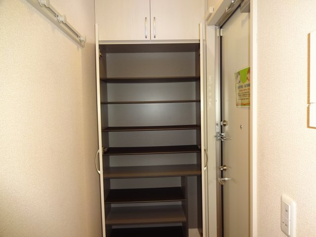 クローバーハウスの収納|シューズボックス