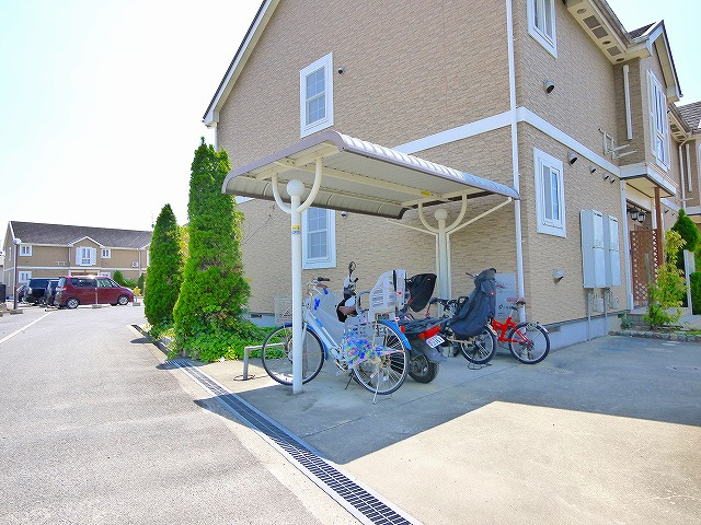 ピュールBのその他共用部分|自転車置き場