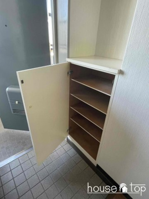 【玄関】 | サンセイコート（甲子園駅・春風小学校・上甲子園中学校区） | サンセイコート