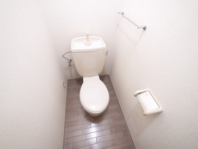 セジュール壱番館Kのトイレ|シンプルで使いやすいトイレです