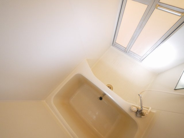 セジュール壱番館Kの浴室|ゆったり過ごせるお風呂です