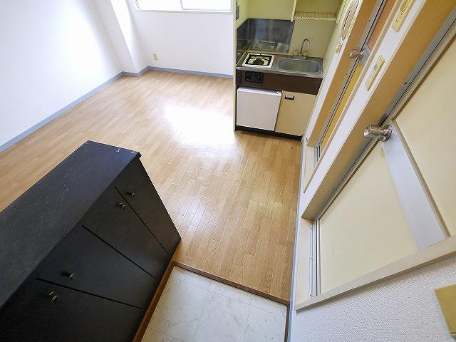 ジャルス郡山の玄関|シンプルで使いやすい玄関です