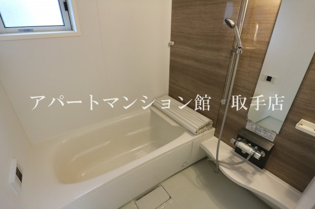 メゾン・ド・ソレイユの浴室