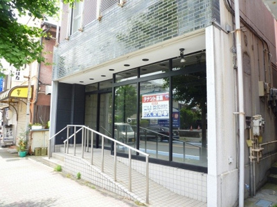 【エントランス】 | 松島店舗