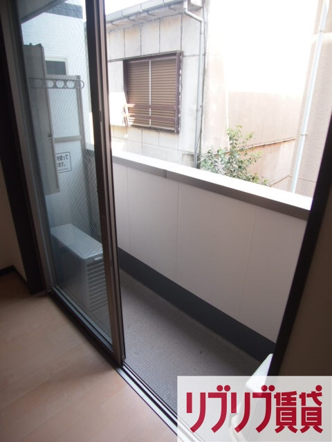 Riria本千葉弐番館のバルコニー
