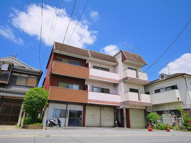 九条ハイツⅢの外観